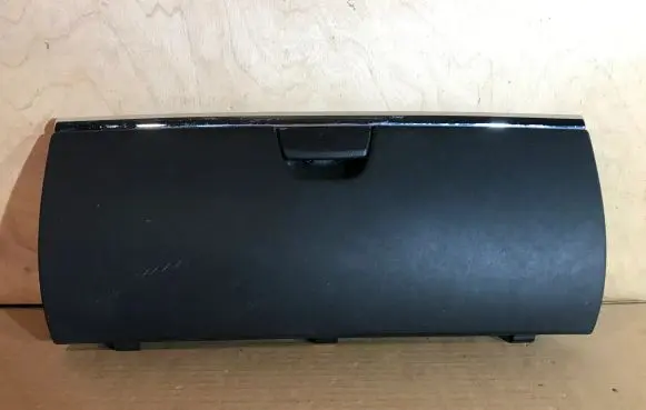 Citroen C6 Glove box lid/cover 