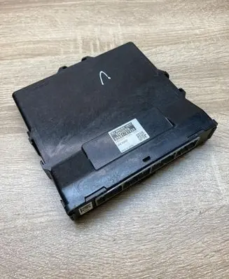 Toyota Prius+ (ZVW40) Power management control unit 8968147420 2850002101