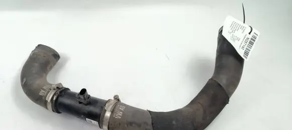 Audi Q7 4M Intercooler hose/pipe 4M0145683H