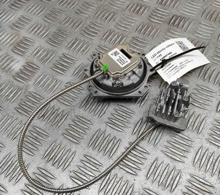 BMW iX LED ballast control module 8739203
