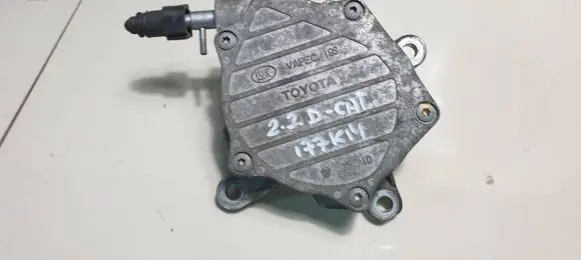 Toyota Corolla Verso E121 Vacuum pump