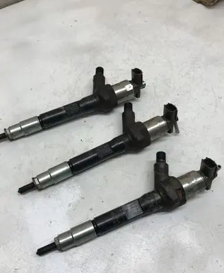 Mazda 3 II Fuel injector