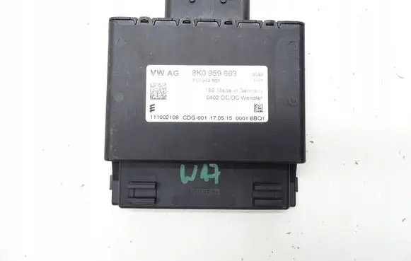 Audi A5 8T 8F Voltage converter inverter 8K0959663