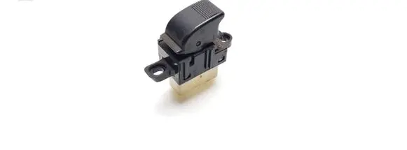 Mazda 6 Electric window control switch 3582X2D