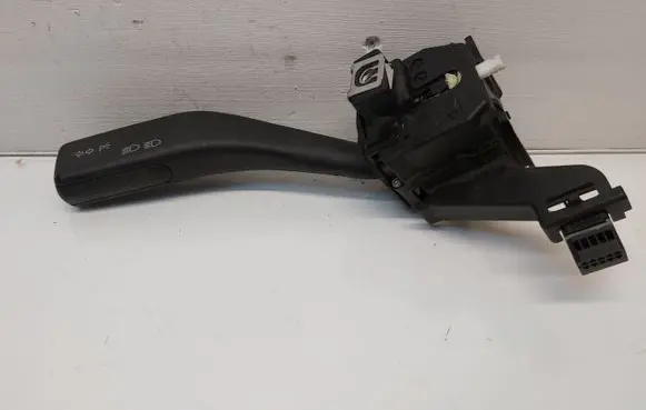 Volkswagen Touran I Indicator stalk 1K0953513