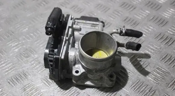 Honda CR-V Throttle body valve 