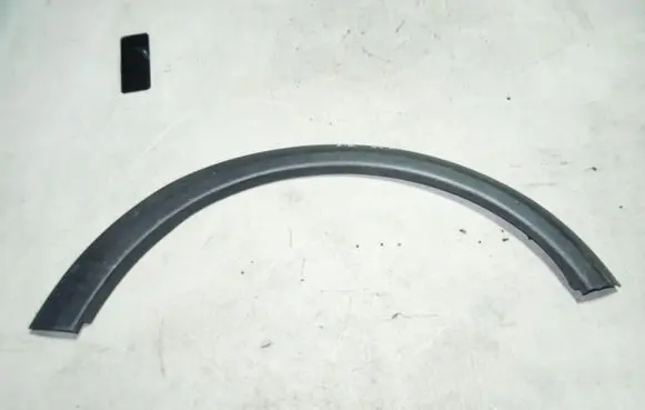 Volvo C30 Rear arch trim 30744044