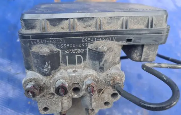 Toyota Urban Cruiser (XP110) ABS Pump 44540-52171 89541-52A11