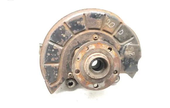 Volkswagen PASSAT B6 Front wheel hub spindle knuckle