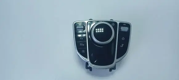 Mercedes-Benz E W213 Head unit multimedia control A2139008510