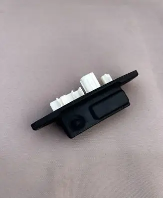 Toyota C-HR I Tailgate opening switch 
