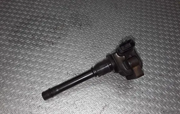 Mitsubishi Carisma High voltage ignition coil FK0138