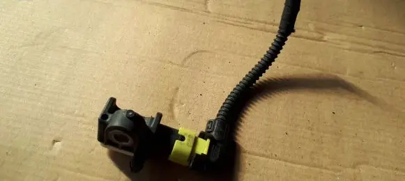 Audi A6 S6 C7 4G Airbag deployment crash/impact sensor 4H0959651A