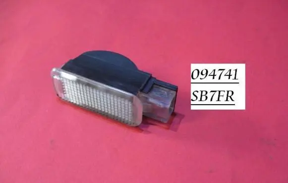 Volkswagen PASSAT B5.5 Other interior light 094741 SB7FR