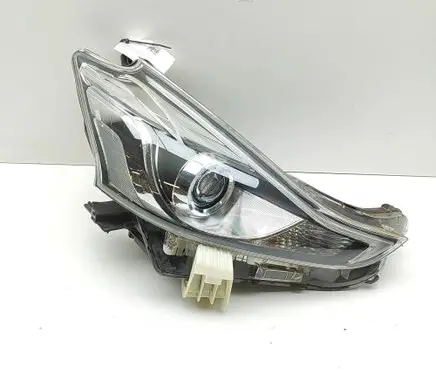 Toyota Prius+ (ZVW40) Headlight/headlamp 8111047660