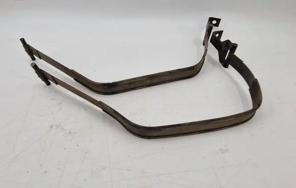 Mitsubishi Outlander Fuel tank mounting bracket