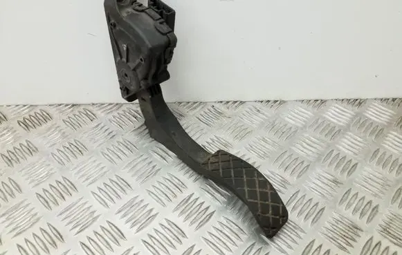 Audi A6 S6 C6 4F Accelerator throttle pedal 4F1721523A
