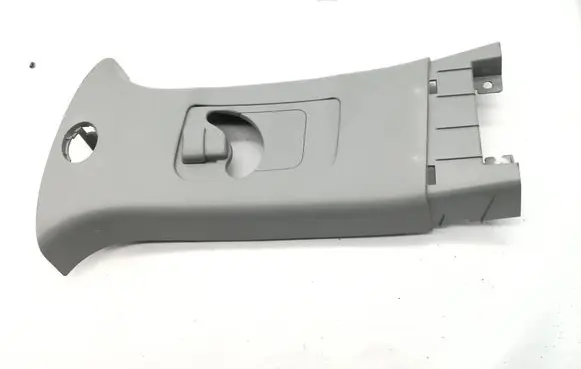 (B) pillar trim (bottom)