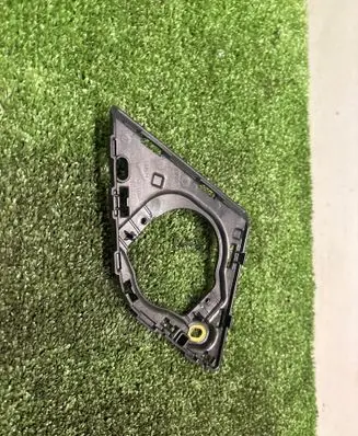 Audi Q7 4M Side speaker frame 4M0035428