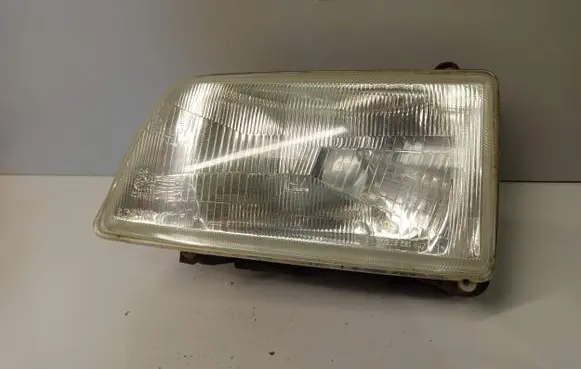 Opel Frontera A Headlight/headlamp