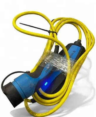 Nissan Leaf I (ZE0) Electric car charging cable 32208591XX