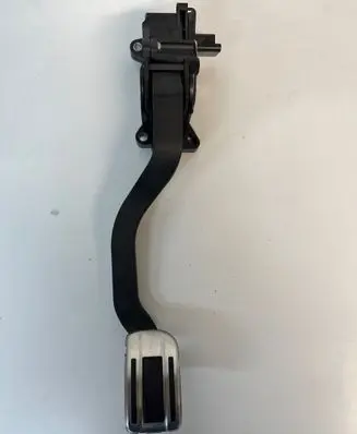 Peugeot 3008 II Accelerator throttle pedal 9674829580 0949887 86ET38