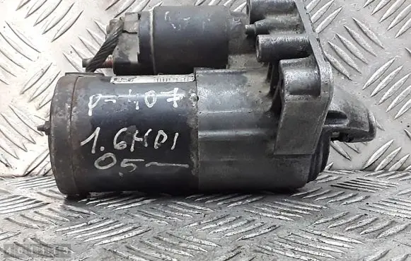 Peugeot 407 Starter motor M000T22472