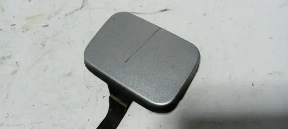Rear bumper row hook cap/cover