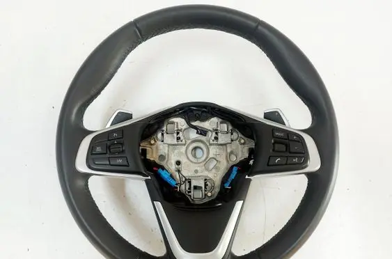 BMW X2 F39 Steering wheel 6877519