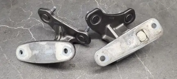 Mercedes-Benz E W212 Front door hinge set 