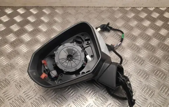 Audi Q3 F3 Front door electric wing mirror 83C857409H