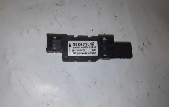 Audi A8 S8 D3 4E Airbag deployment crash/impact sensor 4B0959643E 0232H2G47S0 200560080504