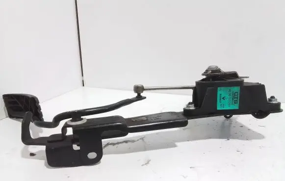 Renault Megane II Accelerator throttle pedal 8200153269 3214A