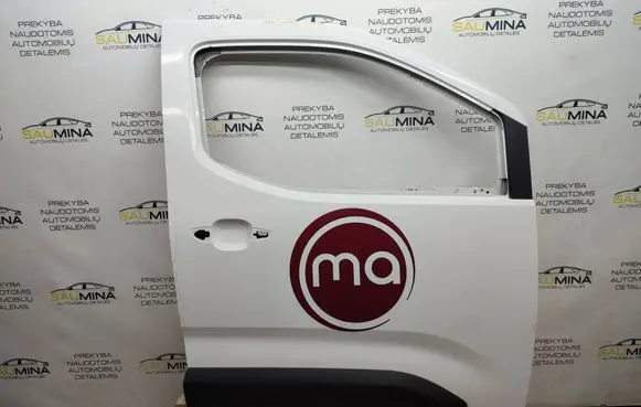 Opel Combo E Front door 
