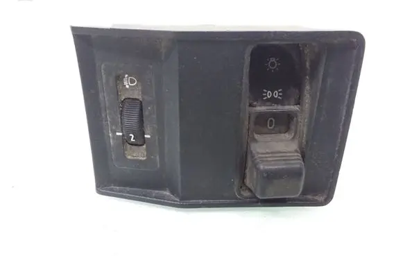 BMW 5 E34 Light switch 1384005 61311384005