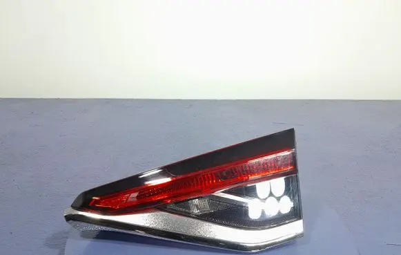 Toyota Corolla E10 Rear/tail lights 81580-02C31-00