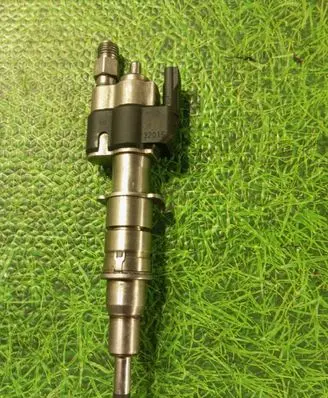 BMW X5M E70 Fuel injector 8616079