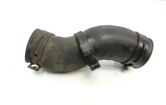 Volkswagen Golf V Engine coolant pipe/hose