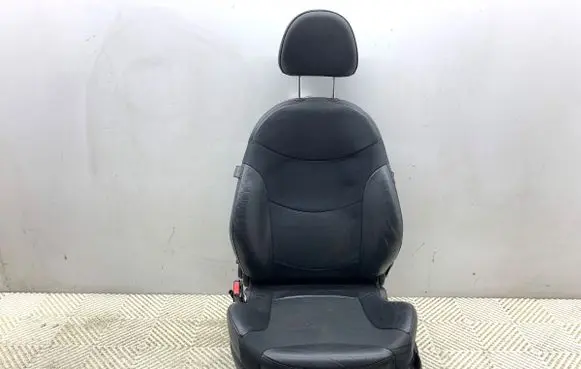 Mini One - Cooper R50 - 53 Front driver seat 