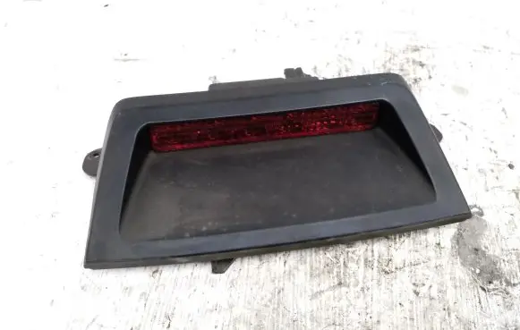 Chrysler 300 - 300C Third/center stoplight 04805845AB 43986 43980