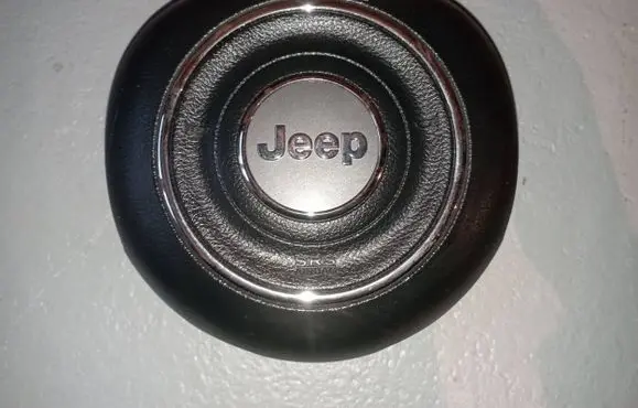 Jeep Renegade Steering wheel airbag