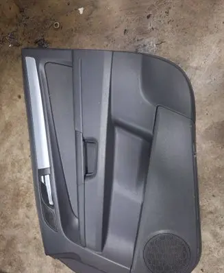 Opel Zafira B Front door card panel trim 13164487