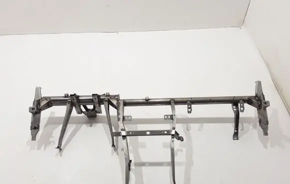 Volvo XC40 Dashboard cross member/frame bar 31442344