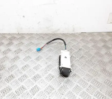 Mercedes-Benz C W203 Electric window control switch 200804FQ02 501955