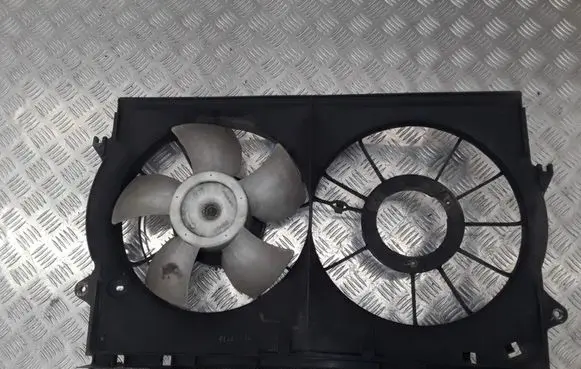 Toyota Corolla E120 E130 Fan set 1636323030M 1227508821 1680003550