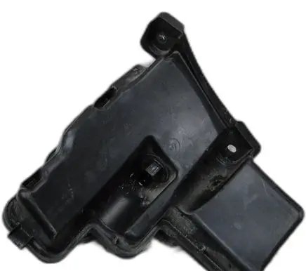 Volkswagen Polo VI Windshield washer fluid reservoir/tank
