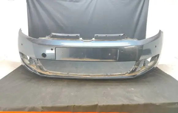 Volkswagen Golf VI Front bumper 5K0807221 5550000