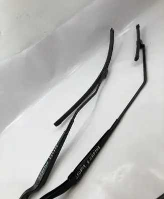 Renault Captur II Front wiper blade arm 288866468r
