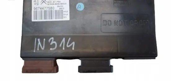 Citroen DS4 Other control units/modules 9674477580