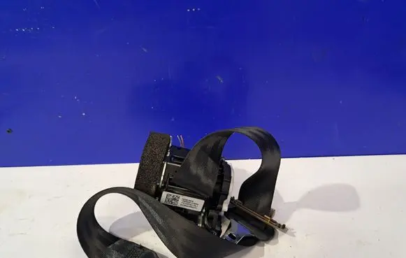 Volvo S60 Rear seatbelt 39818849 P39818849